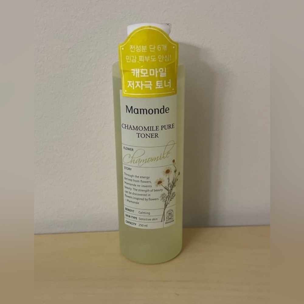 Mamonde Chamomile pure toner 8.45 fl.oz